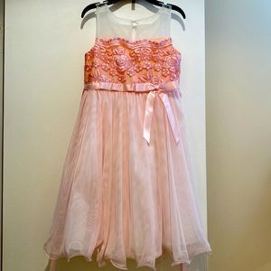Girls elegant pink formal dress.